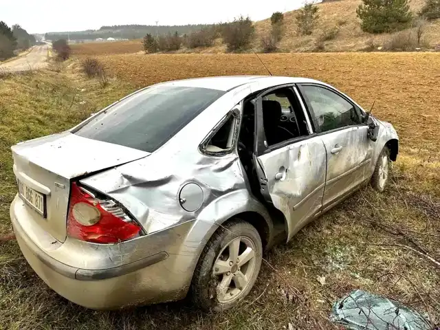 Kastamonu'da Buzlanma Nedeniyle Kaza: 3 Yaralı