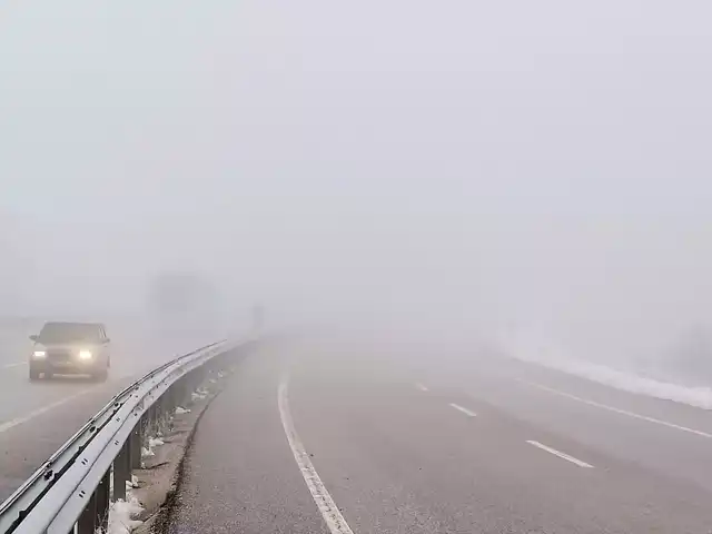 Sis, Kastamonu Yollarında Görüşü Sınırlıyor